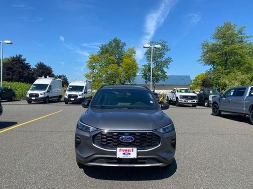 Carbonized Gray Metallic 2026 Ford Escape ST-Line