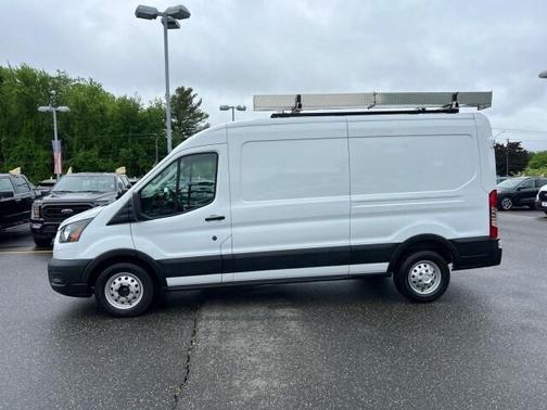 Oxford White 2023 Ford Transit-250
