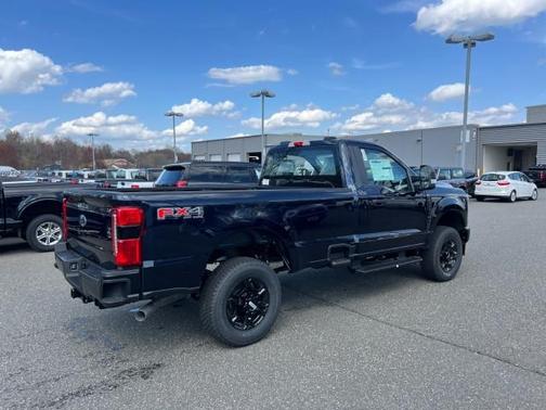 2025 Ford F-350 XL