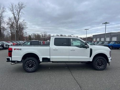 2025 Ford F-350 Platinum