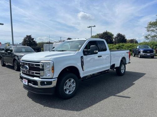 2026 Ford F-350 XLT