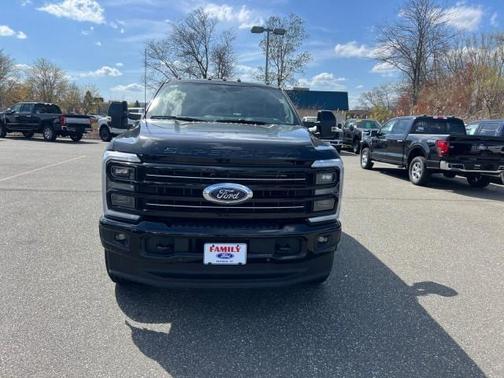 2025 Ford F-350 Platinum