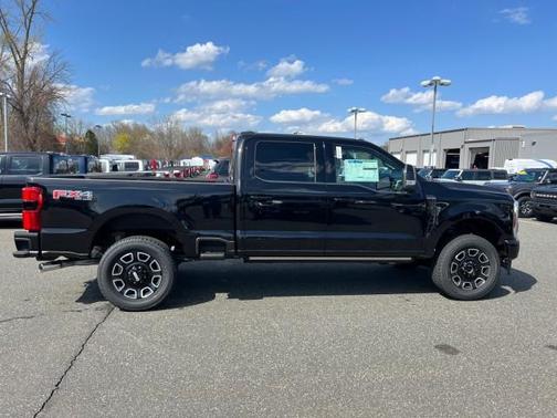 2025 Ford F-350 Platinum