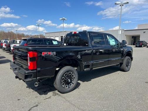 2025 Ford F-350 Platinum