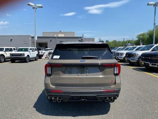 Gray 2026 Ford Explorer ST