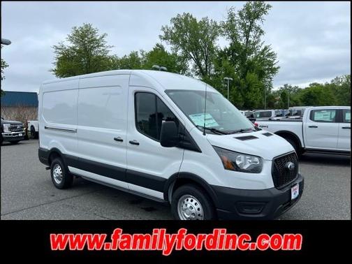 2025 Ford Transit-250 148 WB Medium Roof Cargo