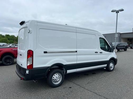2025 Ford Transit-250 148 WB Medium Roof Cargo