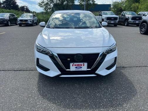 Cloud White 2022 Nissan Sentra S