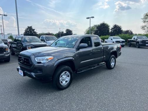 2022 Toyota Tacoma SR
