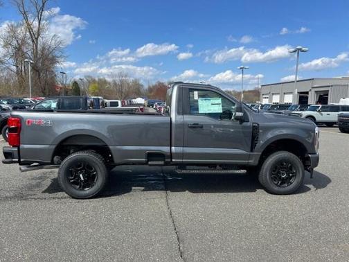 2025 Ford F-350 XL