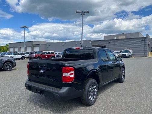 Shadow Black 2026 Ford Maverick XLT