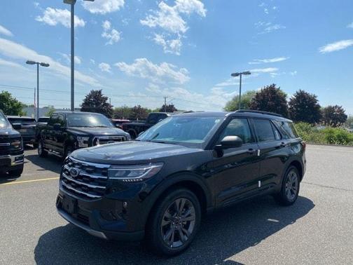 Agate Black Metallic 2026 Ford Explorer Active