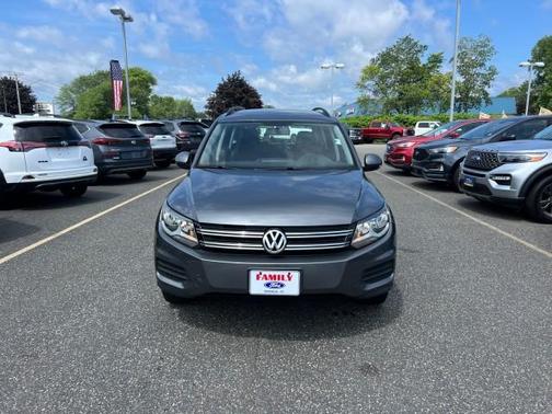 2018 Volkswagen Tiguan Limited 2.0T