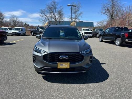 Carbonized Gray Metallic 2025 Ford Escape ST-Line Select