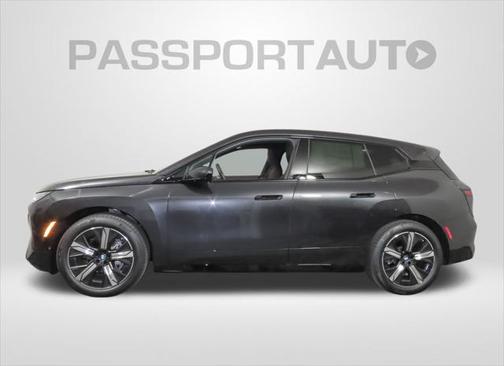 2026 BMW iX xDrive45