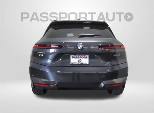 2026 BMW iX xDrive45