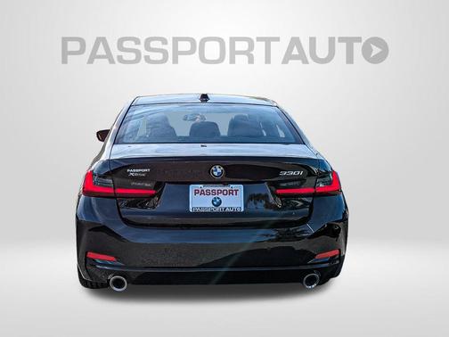 2025 BMW 330 i xDrive