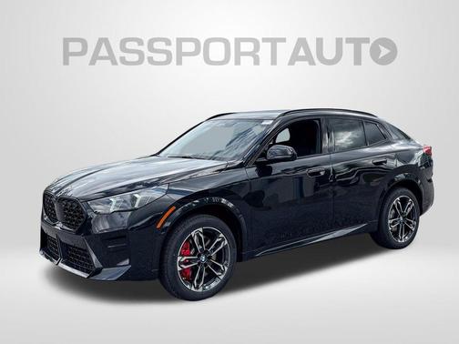 Black Sapphire Metallic 2026 BMW X2 xDrive28i