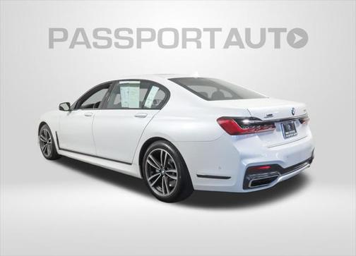2022 BMW 750 i xDrive