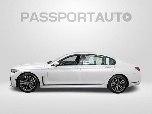 2022 BMW 750 i xDrive
