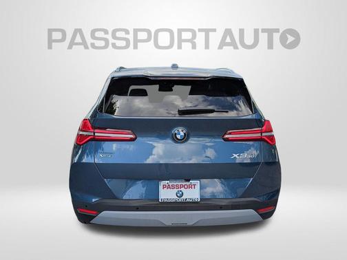 Arctic Race Blue Metallic 2026 BMW X3 30 xDrive