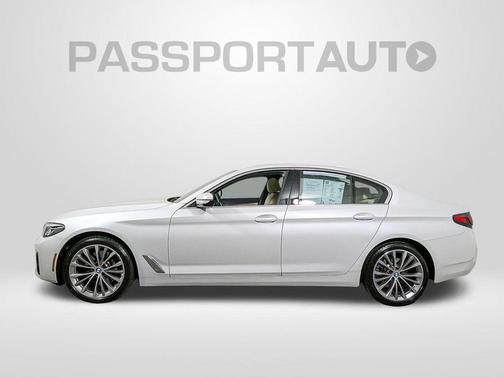 2022 BMW 530 i xDrive
