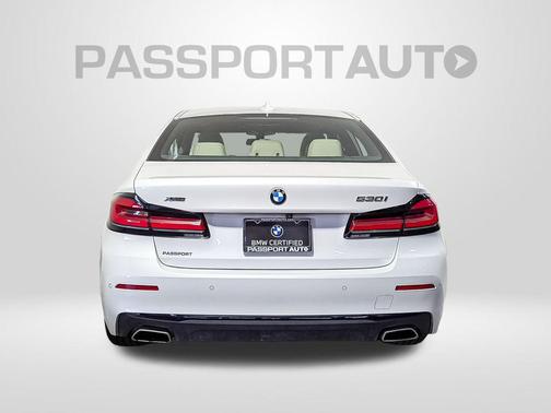 2022 BMW 530 i xDrive