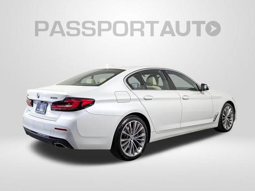 2022 BMW 530 i xDrive