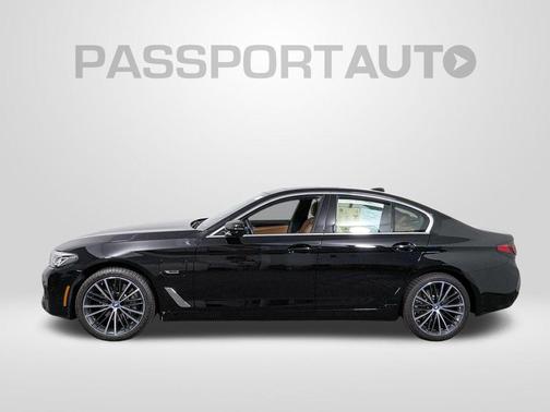 Jet Black 2023 BMW 530e Base