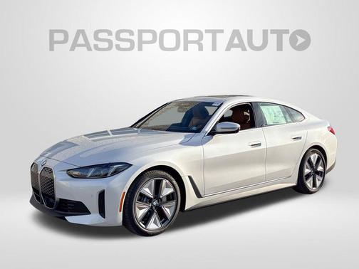 Mineral White Metallic 2026 BMW i4 Gran Coupe xDrive40
