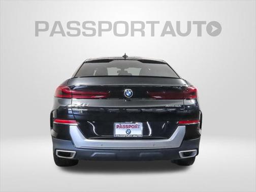 2023 BMW X6 xDrive40i