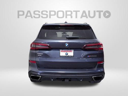 2021 BMW X5 M50i