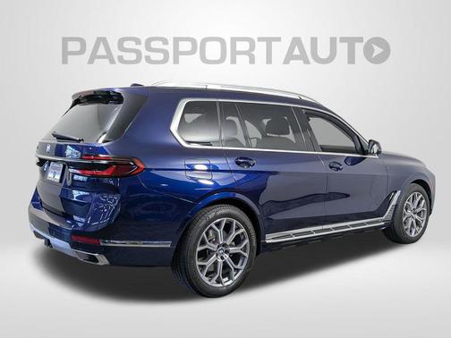 Tanzanite Blue II Metallic 2025 BMW X7 xDrive40i