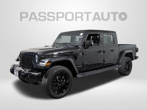 Black Clearcoat 2023 Jeep Gladiator High Altitude 4x4