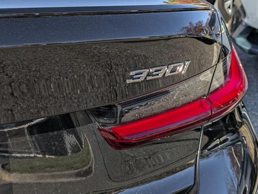 2026 BMW 330 i xDrive