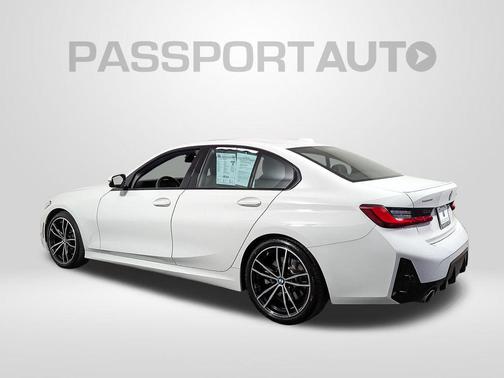 2023 BMW 330 330i
