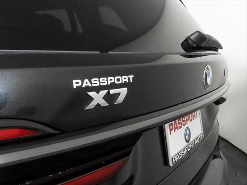 2026 BMW X7 M60i