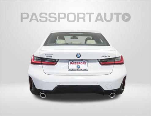2025 BMW 330 i xDrive