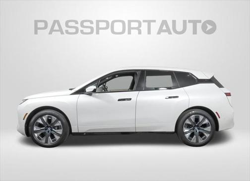 2026 BMW iX xDrive60