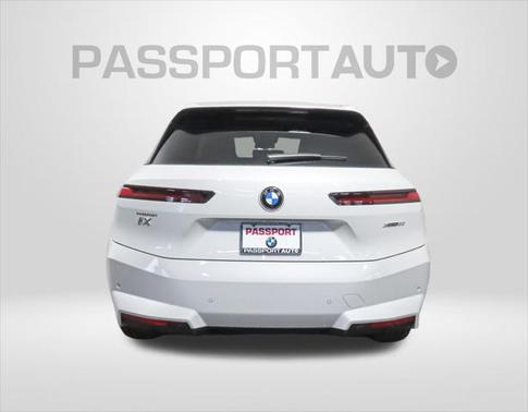 2026 BMW iX xDrive60