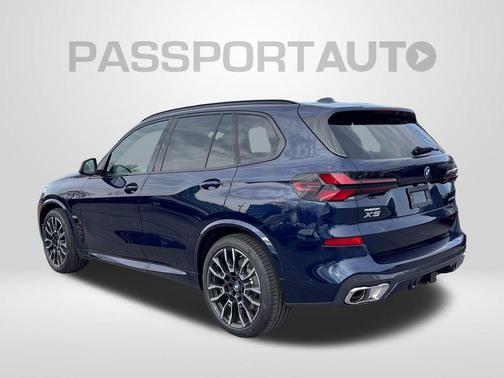 Tanzanite Blue II Metallic 2026 BMW X5 PHEV xDrive50e