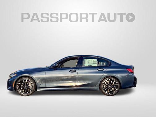 2026 BMW 330 i xDrive