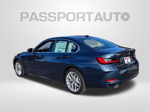 2026 BMW 330 i xDrive