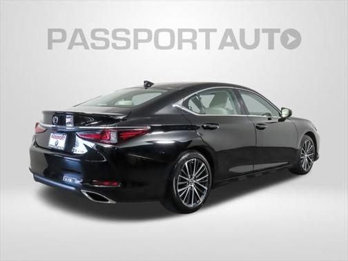 2022 Lexus ES 350 Base