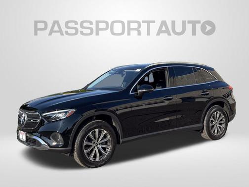 Black 2024 Mercedes-Benz GLC 300 4MATIC