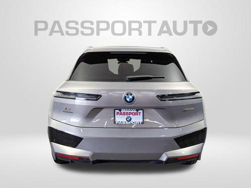 2024 BMW iX xDrive50