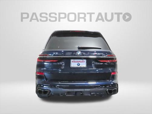 2026 BMW X7 M60i