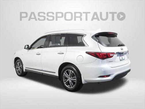 2016 INFINITI QX60 Base