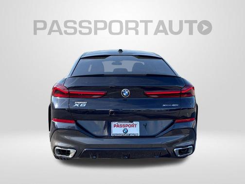 Carbon Black Metallic 2026 BMW X6 xDrive40i