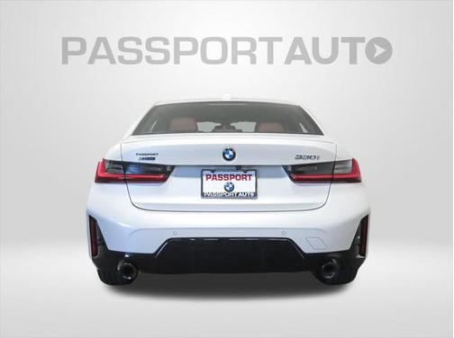 2025 BMW 330 i xDrive